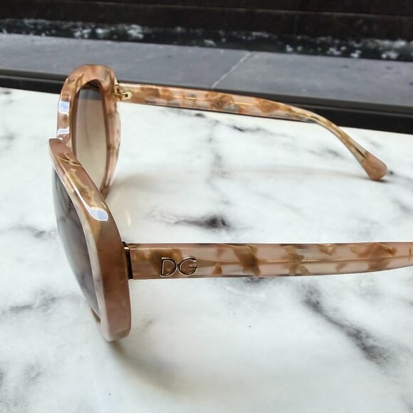 Dolce & Gabbana Sunglasses Pearl Havana Cream Acetate Brown Lenses Full Set NWOT - Picture 3 of 9